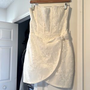 NWT V. Chapman White Nigella Mini Dress